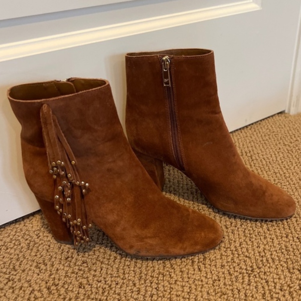 Designer suede bootie with fringe